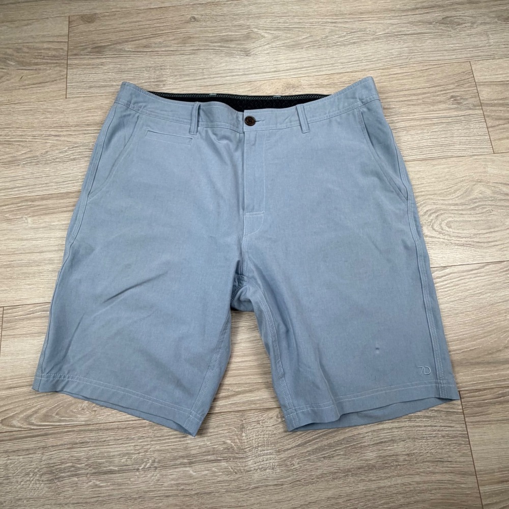 7 Diamonds Mens Hybrid Performance‎ Shorts Light Blue Stretch Size 36 STS-1107